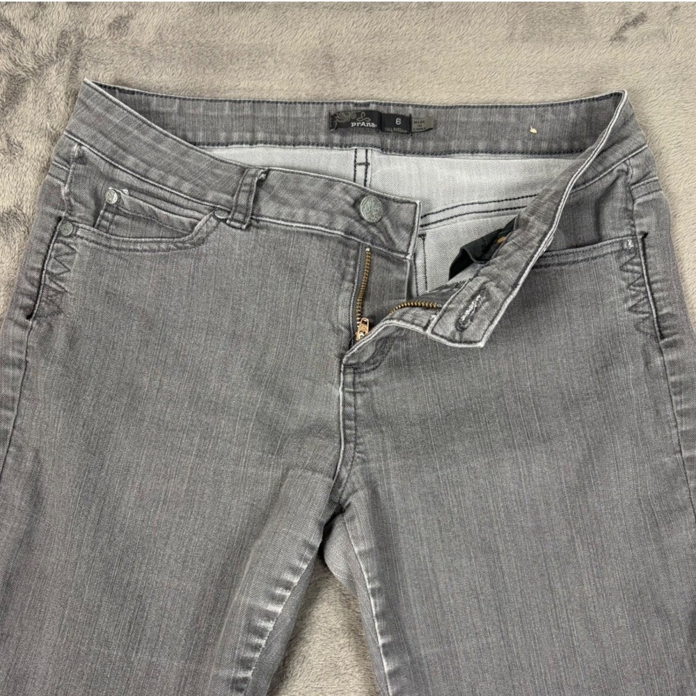 Prana Jeans Women 6 Grey Kara Straight Leg Tall Inseam Stretch Denim Outdoor - Picture 3 of 8